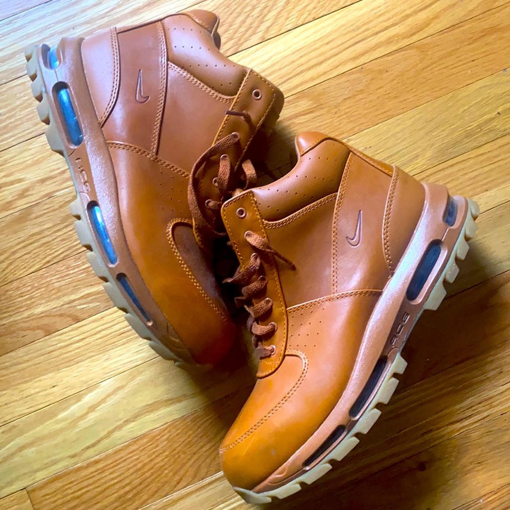 Nike Tan ACG BOATS NEW* (no original box)